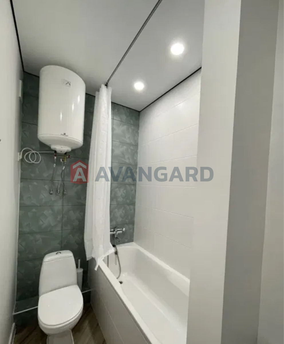 1 ��. ��������, 37/-/20 ��. �., 24/25 ������ ���� 5