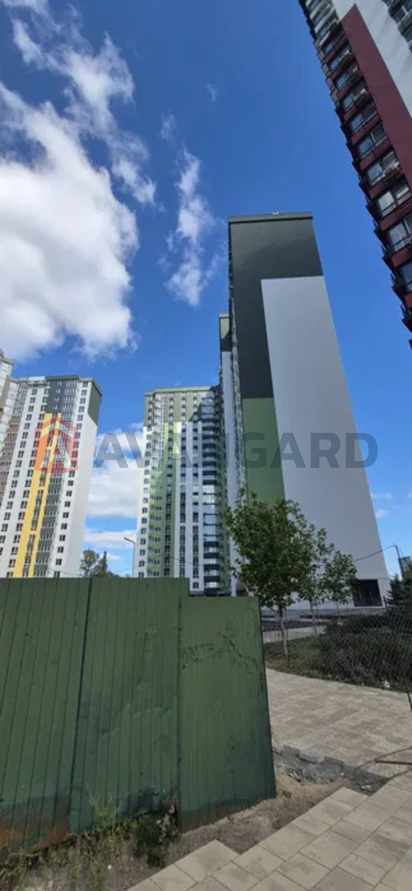 1 ��. ��������, 30/15/10 ��. �., 19/24 ������ ���� 9