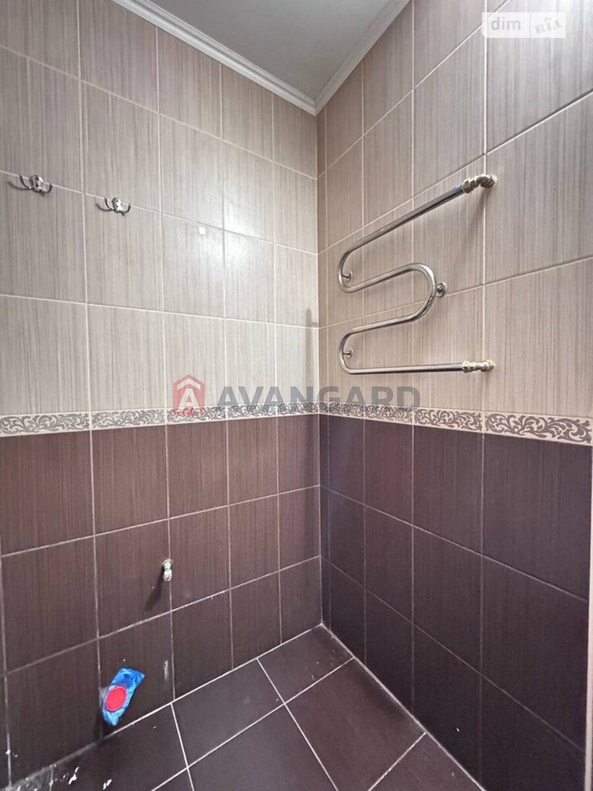 2 ��. ��������, 87/43/17 ��. �., 5/6 ������ ���� 11