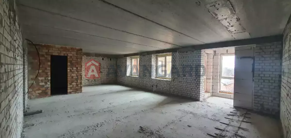 2 ��. ��������, 69/-/- ��. �., 5/10 ������ ���� 6