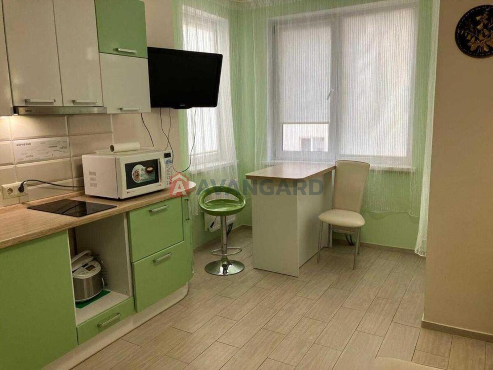 1 ��. ��������, 25/-/17 ��. �., 11/16 ������ ���� 1