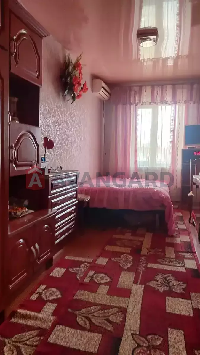 3 ��. ��������, 58/43/6 ��. �., 5/5 ������ ���� 6