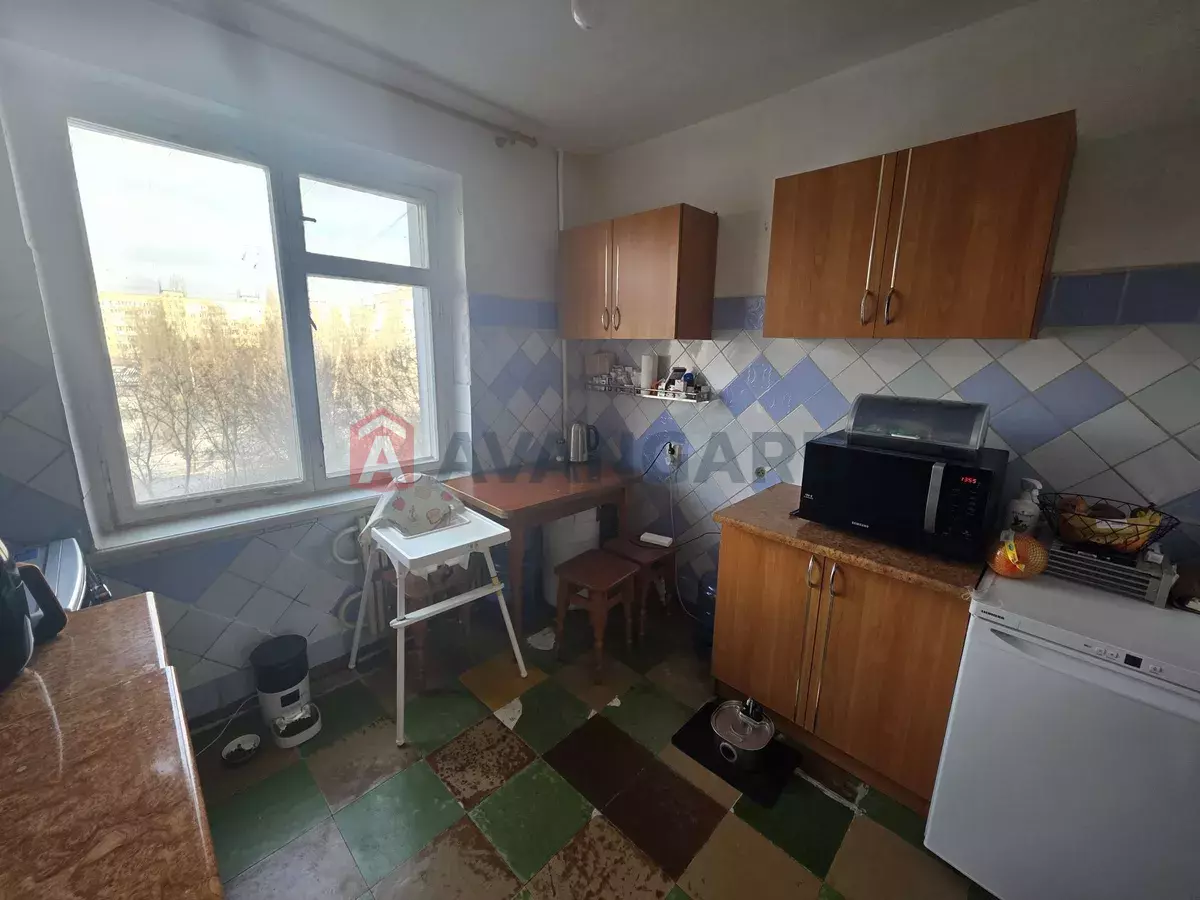 3 ��. ��������, 68/-/9 ��. �., 5/9 ������ ���� 9