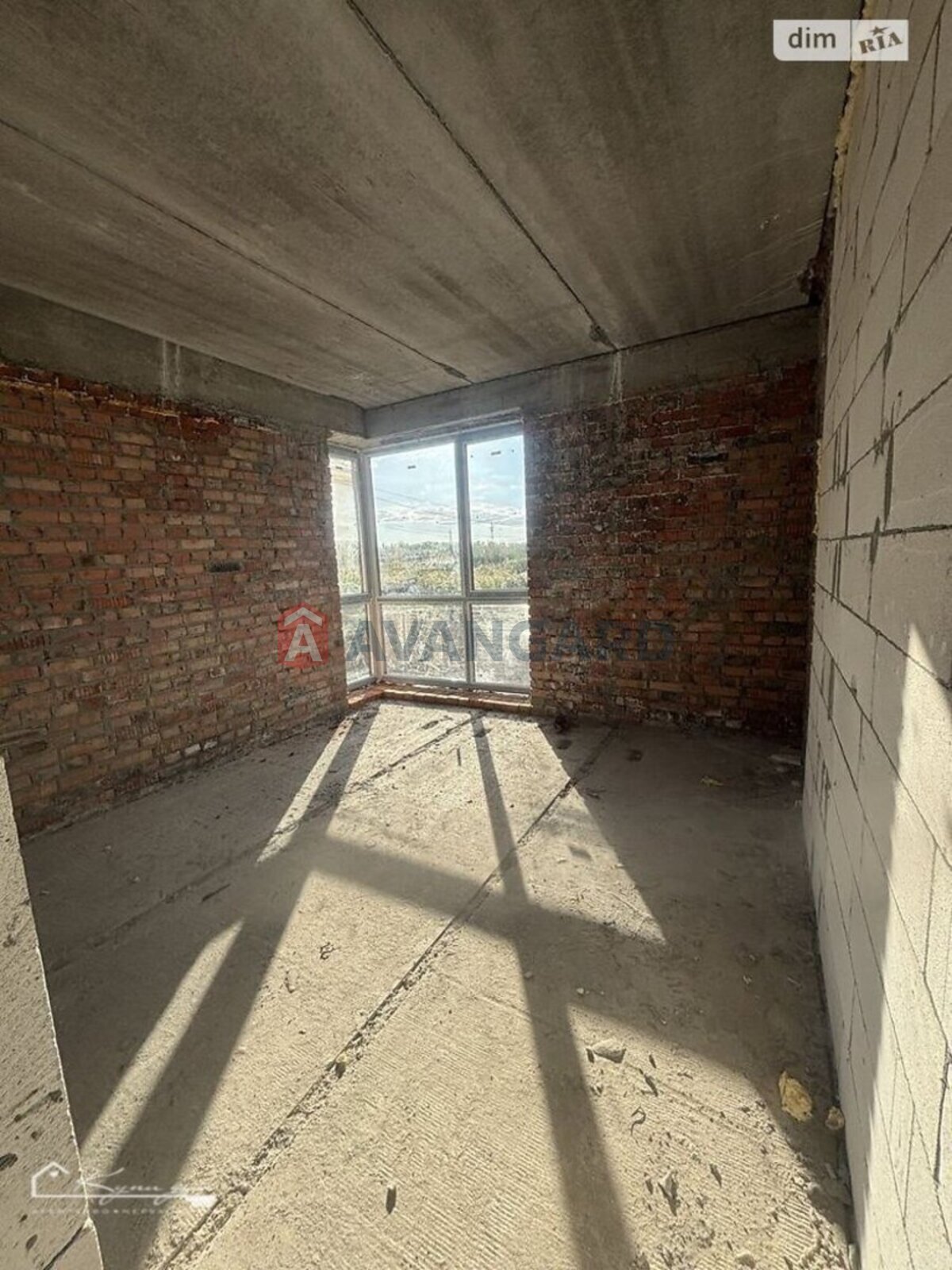 1 ��. ��������, 51/20/15 ��. �., 2/3 ������ ���� 7