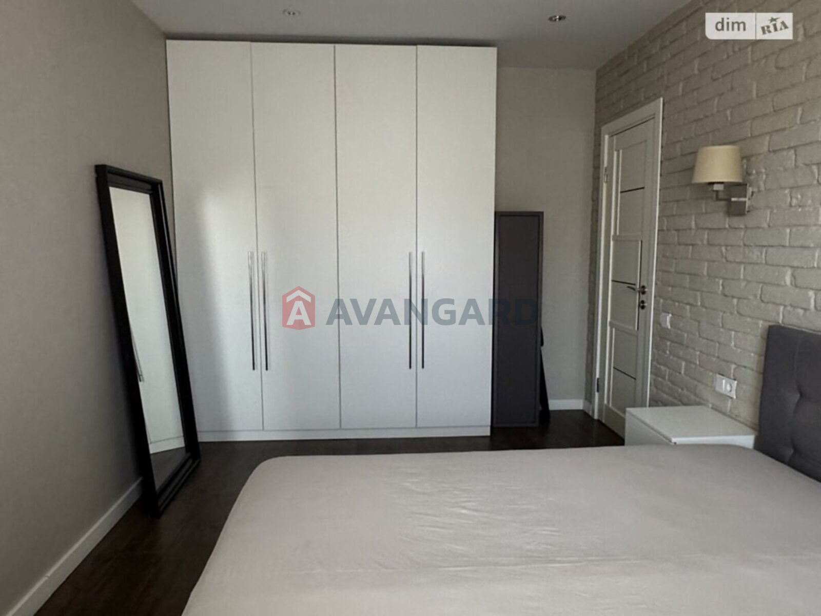 2 ��. ��������, 60/45/7 ��. �., 2/5 ������ ���� 1