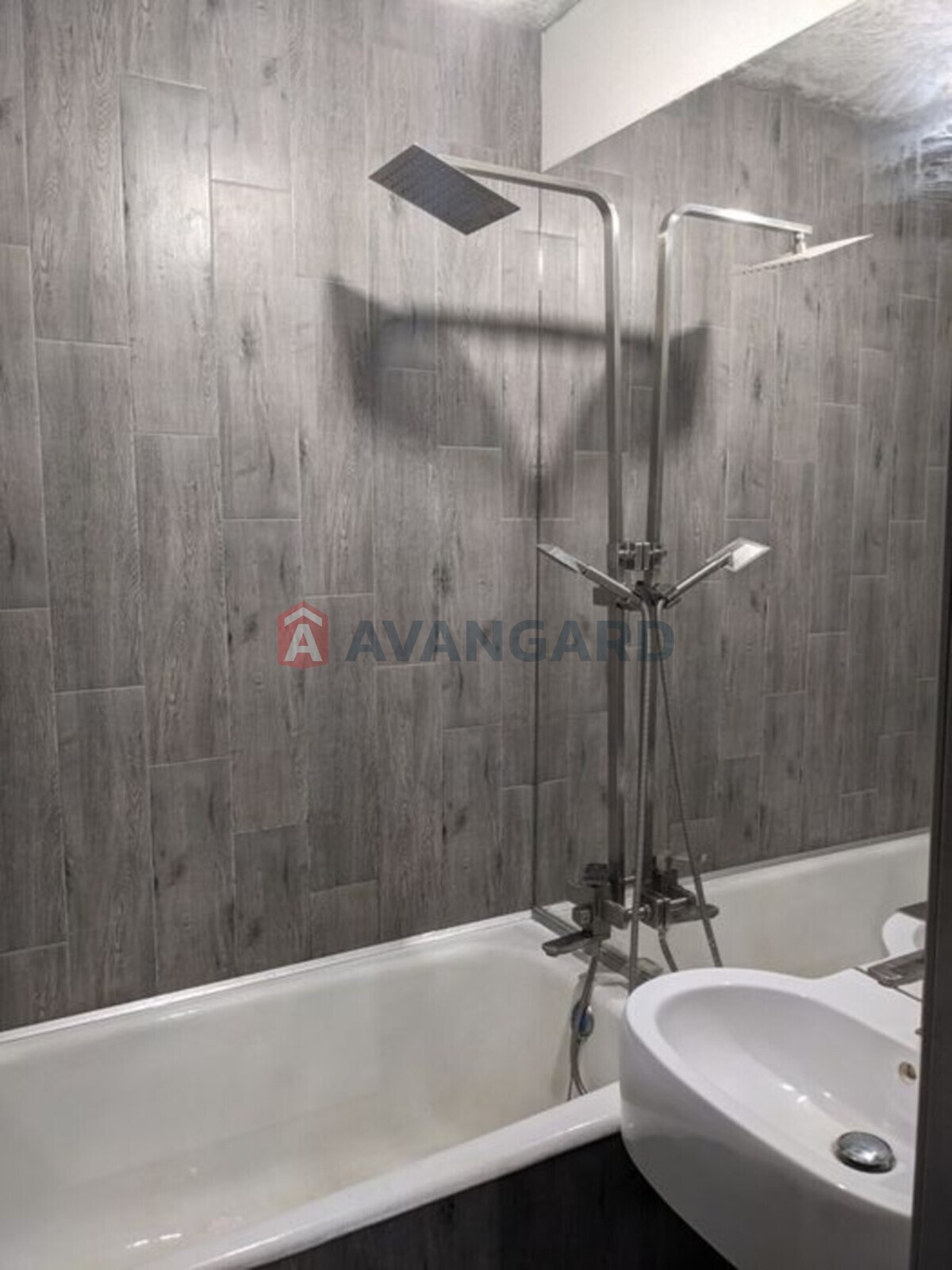 2 ��. ��������, 53/-/9 ��. �., 10/10 ������ ���� 12