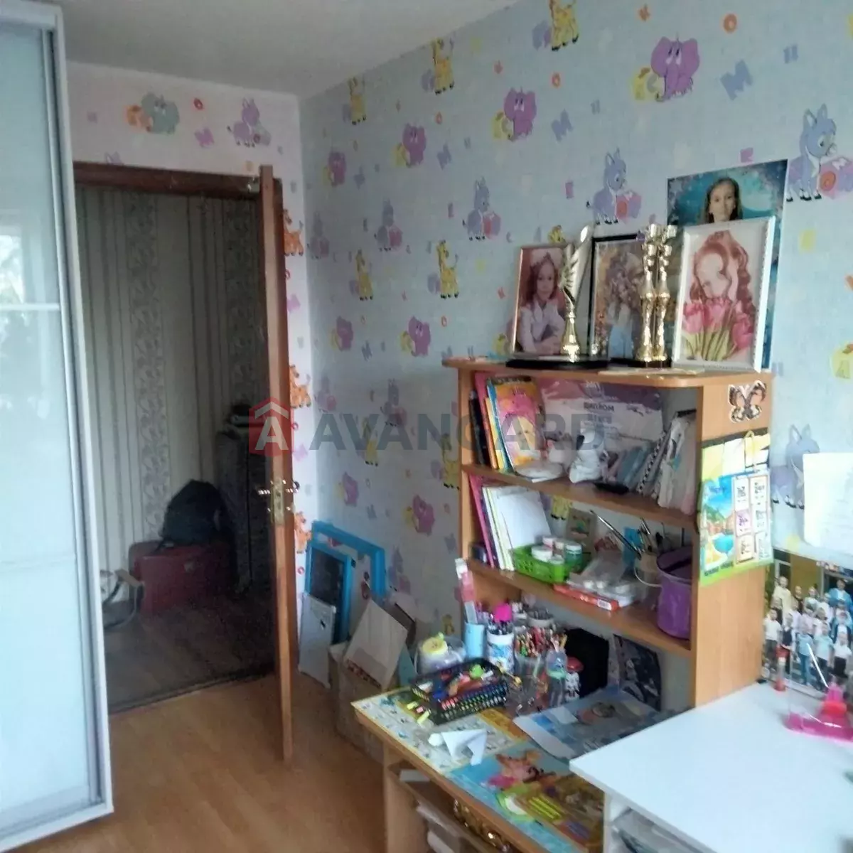 3 ��. ��������, 64/-/6 ��. �., 6/9 ������ ���� 8