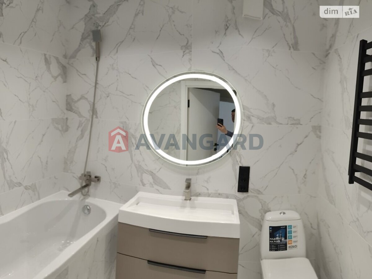 1 ��. ��������, 45/23/11 ��. �., 8/10 ������ ���� 11