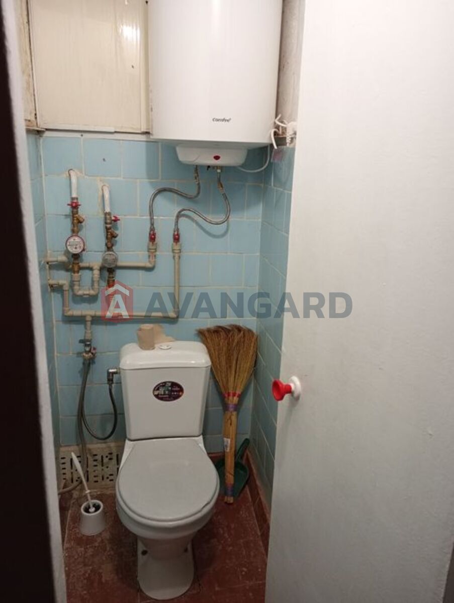 4 ��. ��������, 82/51/7 ��. �., 4/9 ������ ���� 8