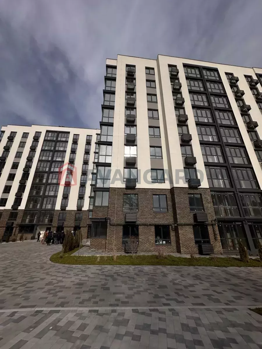 2 ��. ��������, 48/-/18 ��. �., 1/10 ������ ���� 7