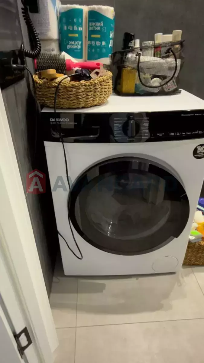 1 ����. ��������, 30/15/9 ��. �., 2/5 ���� ���� 9