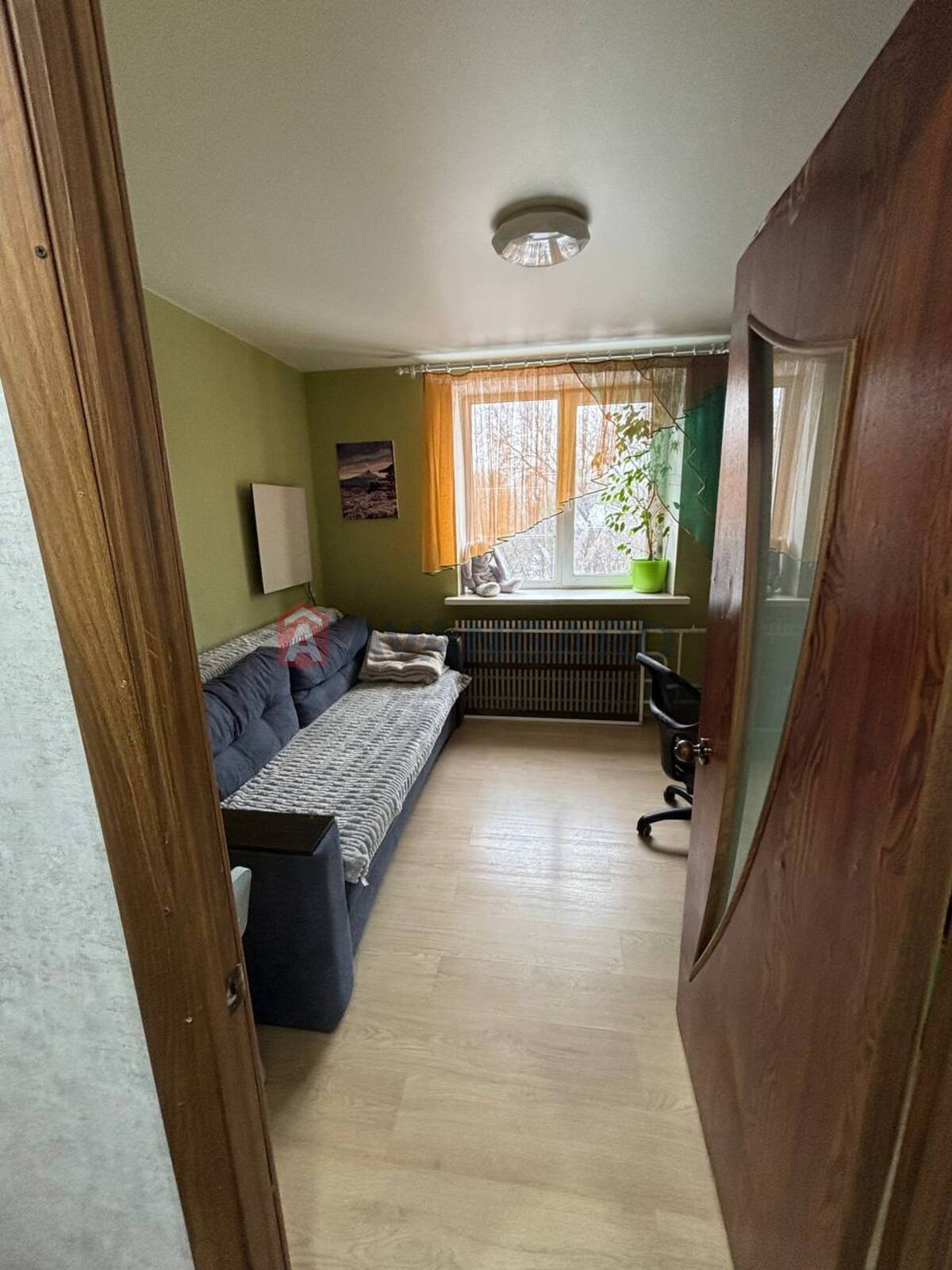 2 ��. ��������, 66/42/10 ��. �., 5/5 ������ ���� 5