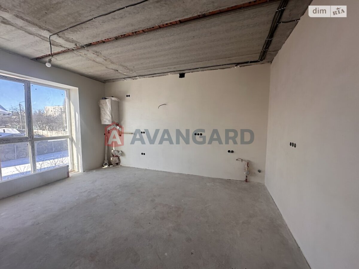 2 ��. ��������, 64/-/- ��. �., 2/3 ������ ���� 6