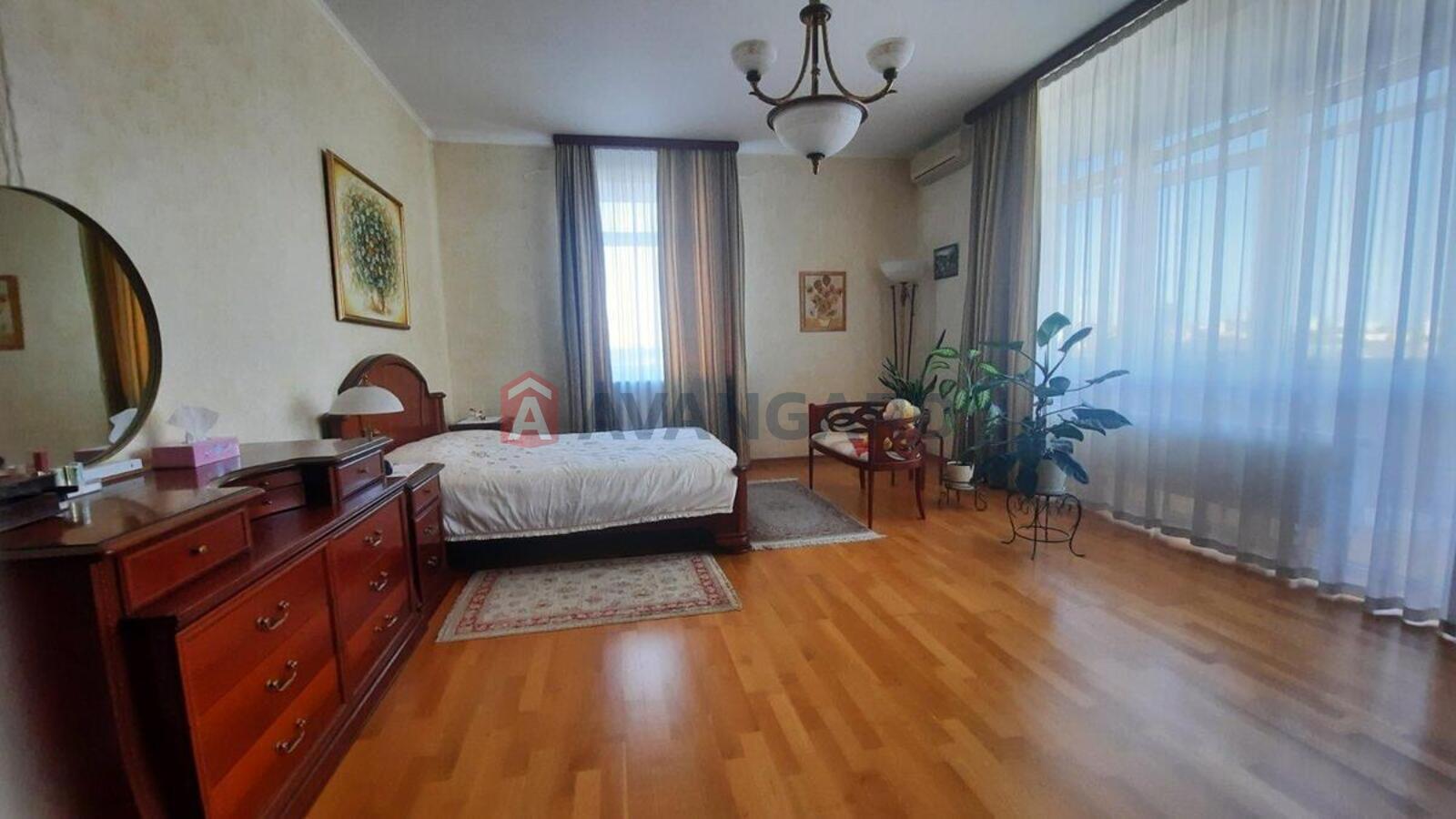 3 ����. ��������, 125/56/18 ��. �., 13/24 ���� ���� 20