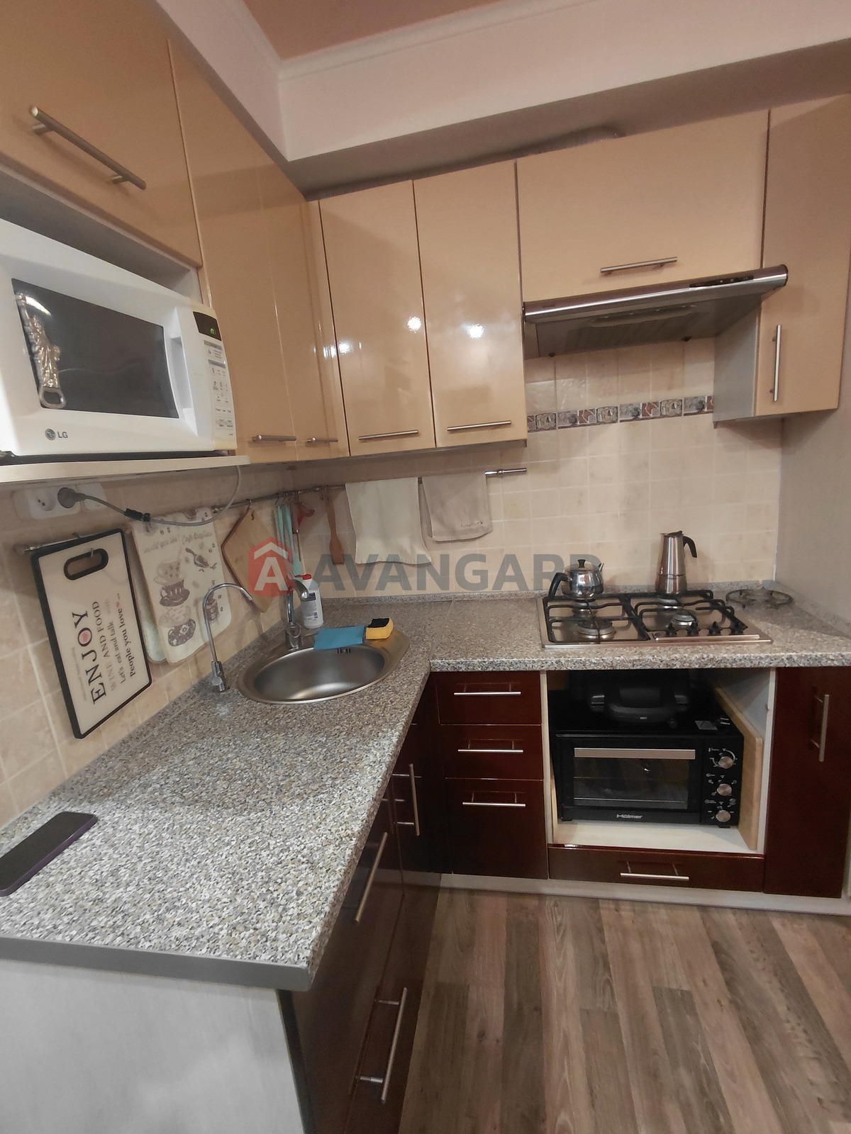 1 . , 37/-/7 . ., 1/9   9