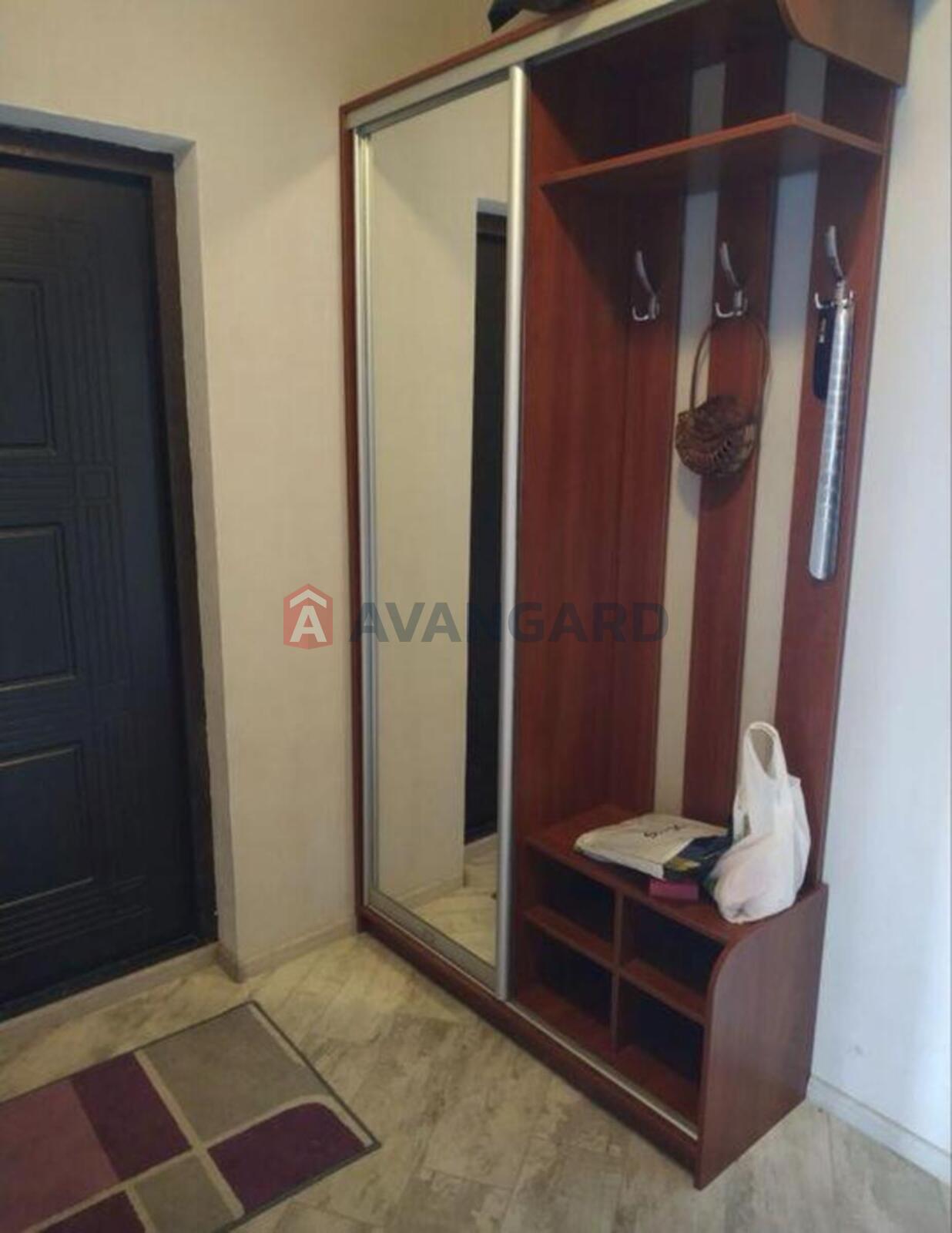 1 ��. ��������, 54/-/18 ��. �., 6/25 ������ ���� 5