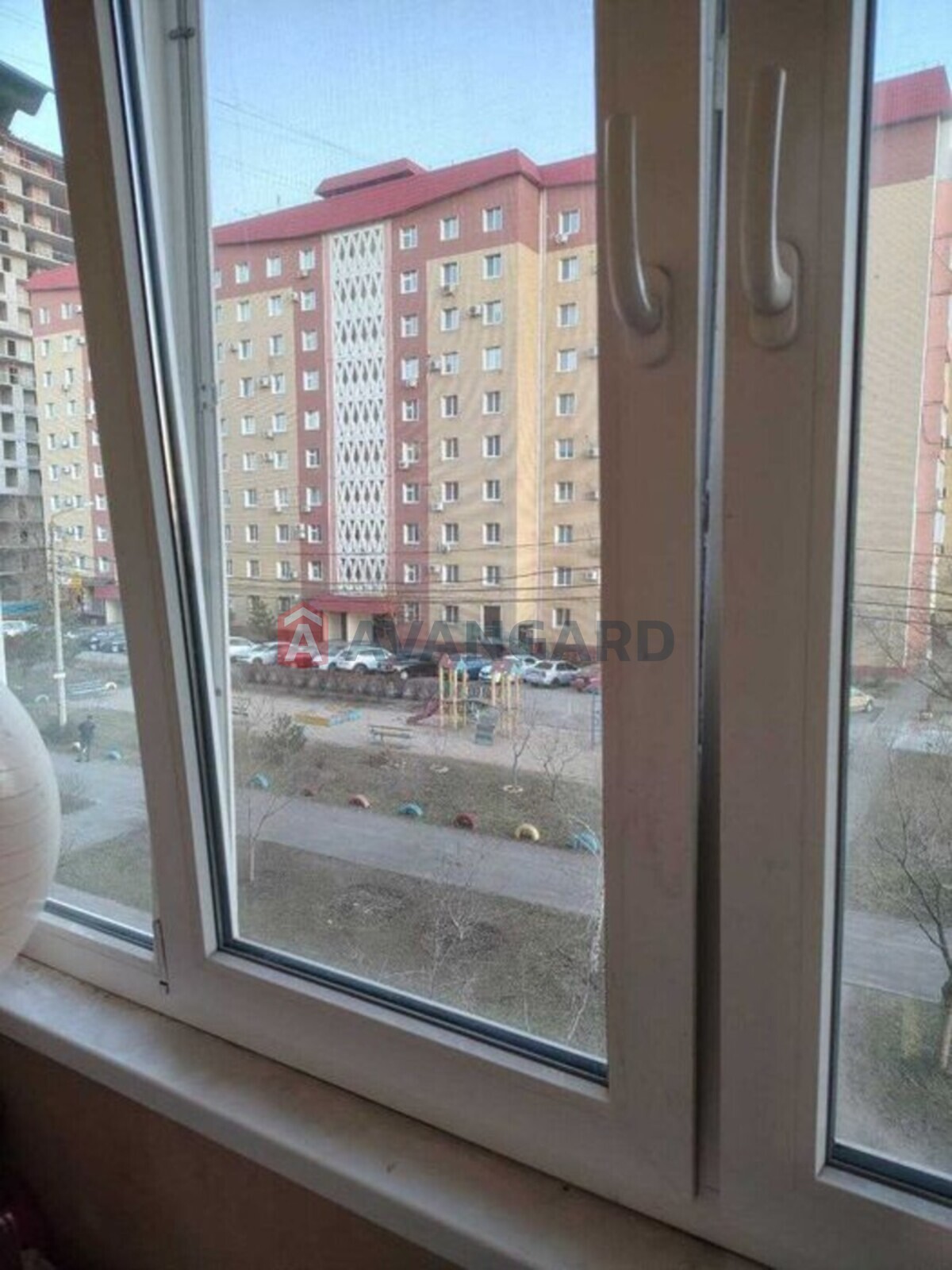 3 ��. ��������, 70/-/10 ��. �., 3/9 ������ ���� 19