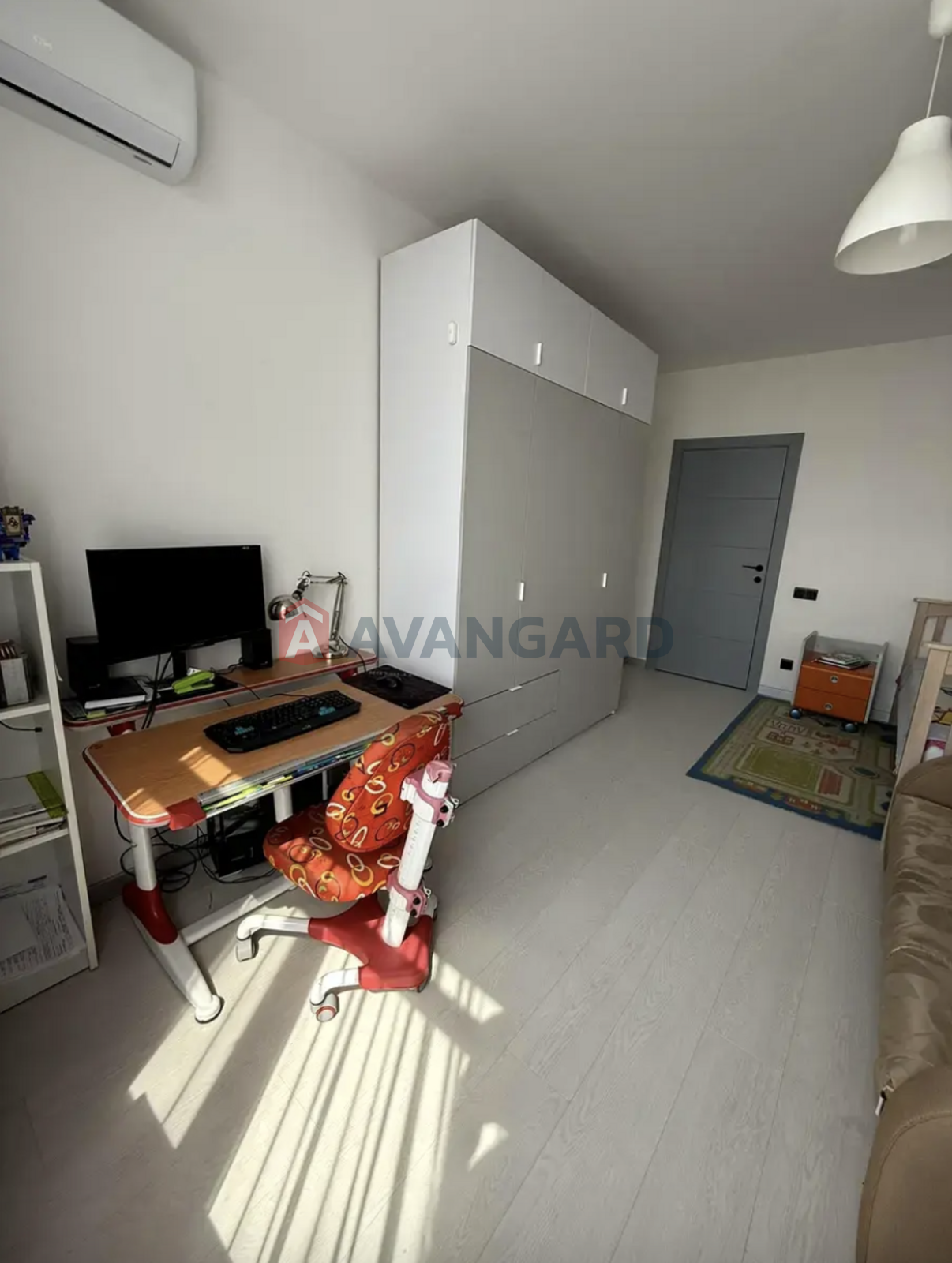 3 . , 90/60/18 . ., 9/9   12