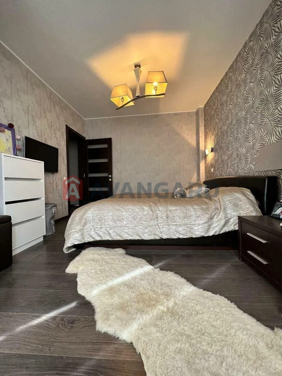 2 ����. ��������, 53/-/8 ��. �., 4/9 ���� ���� 3