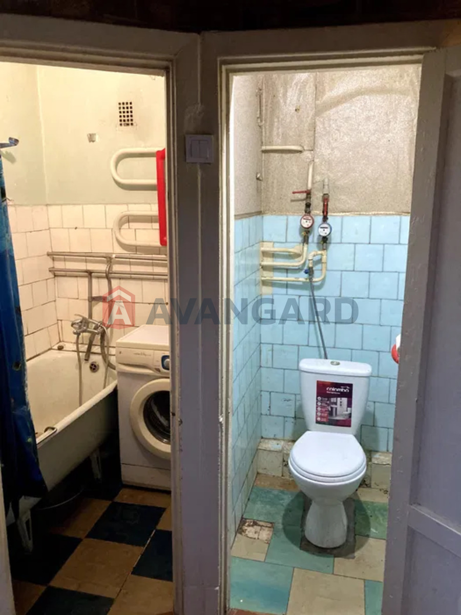 3 ��. ��������, 57/-/4 ��. �., 5/5 ������ ���� 10