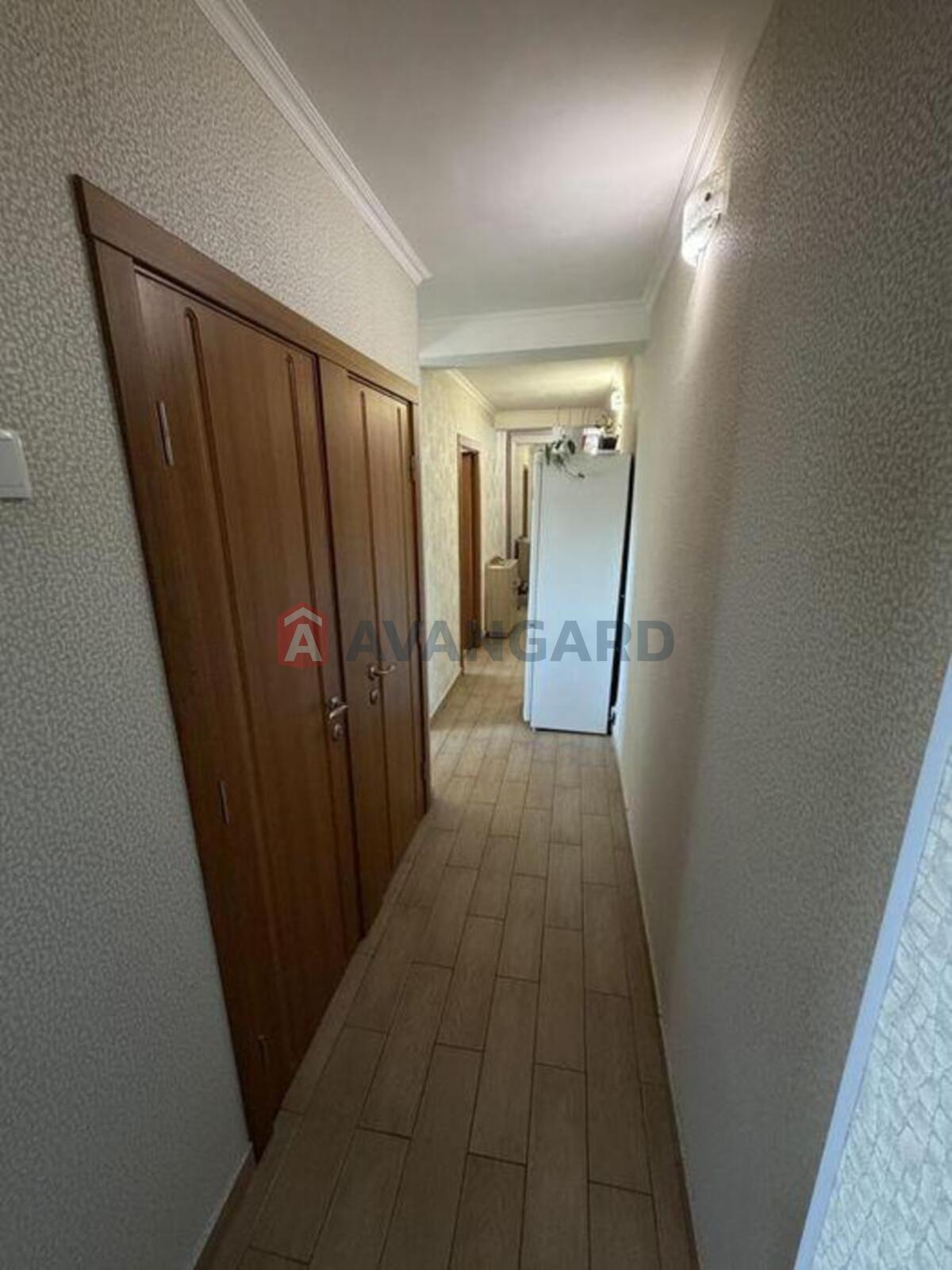 3 ��. ��������, 68/-/7 ��. �., 8/9 ������ ���� 17