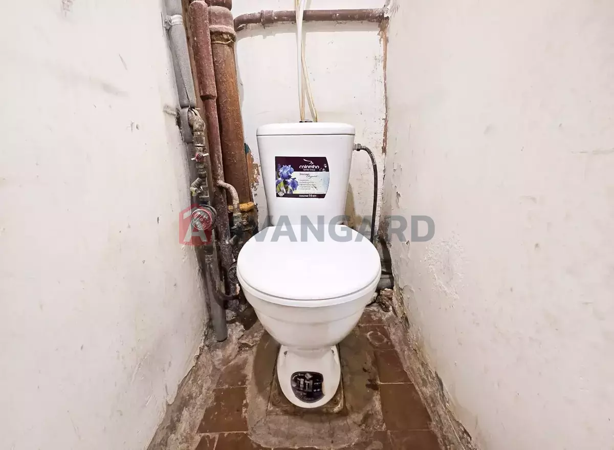 3 ��. ��������, 70/-/10 ��. �., 1/10 ������ ���� 7