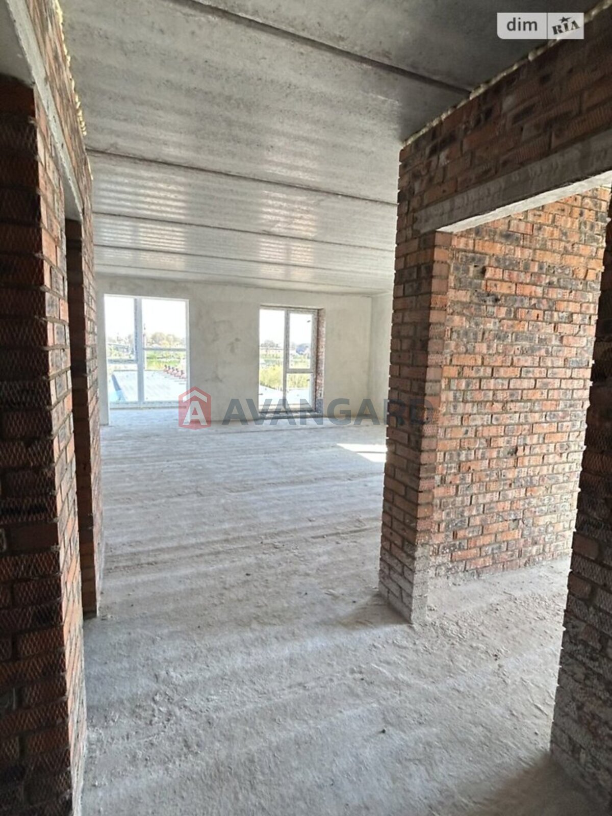 3 ��. ��������, 78/-/- ��. �., 6/10 ������ ���� 2