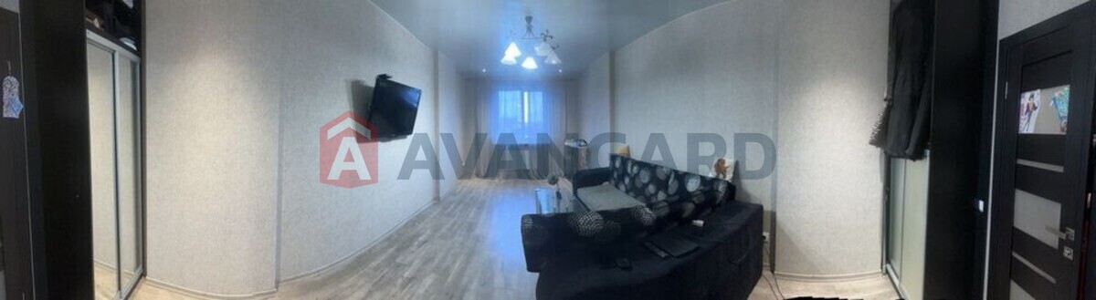 4 ��. ��������, 157/-/37 ��. �., 10/10 ������ ���� 14