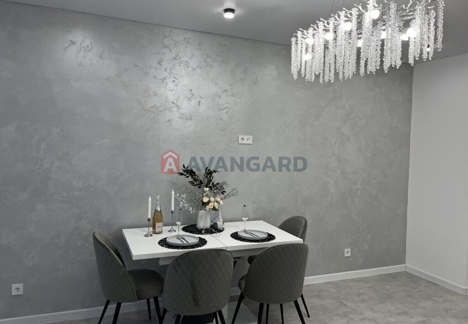 2 ����. ��������, 70/29/24 ��. �., 5/8 ���� ���� 11