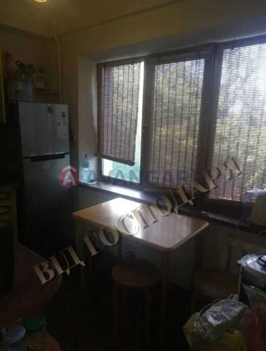 1 ��. ��������, 46/-/7 ��. �., 4/5 ������ ���� 5