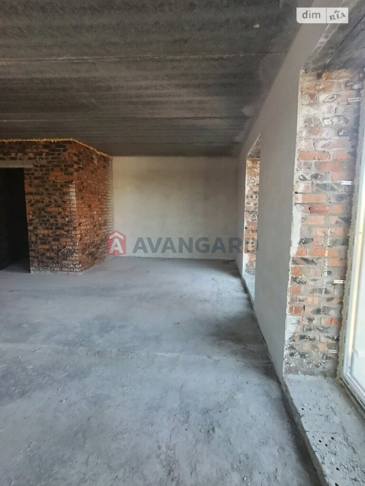 2 ��. ��������, 66/-/- ��. �., 7/10 ������ ���� 5