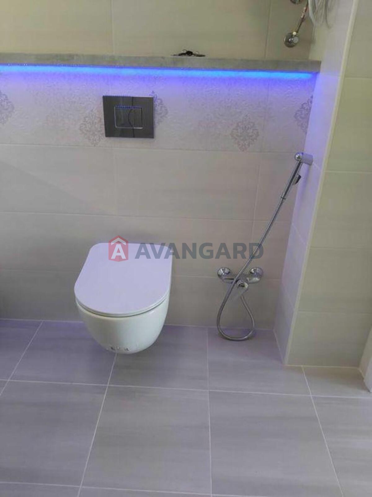 2 ��. ��������, 80/-/30 ��. �., 11/26 ������ ���� 22