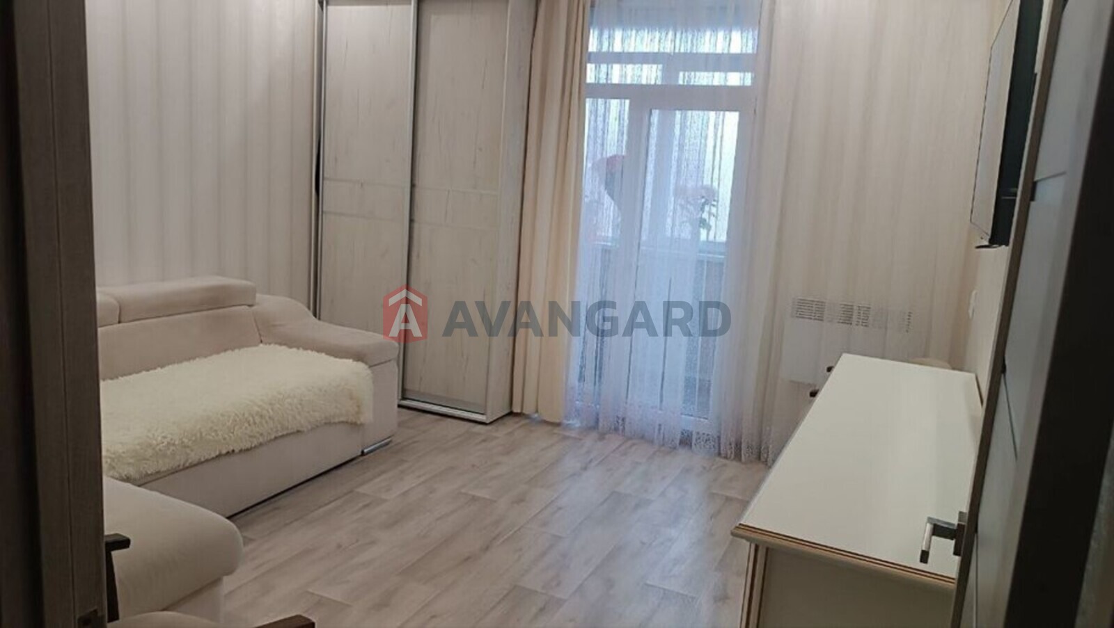 2 ��. ��������, 40/-/6 ��. �., 2/2 ������ ���� 1