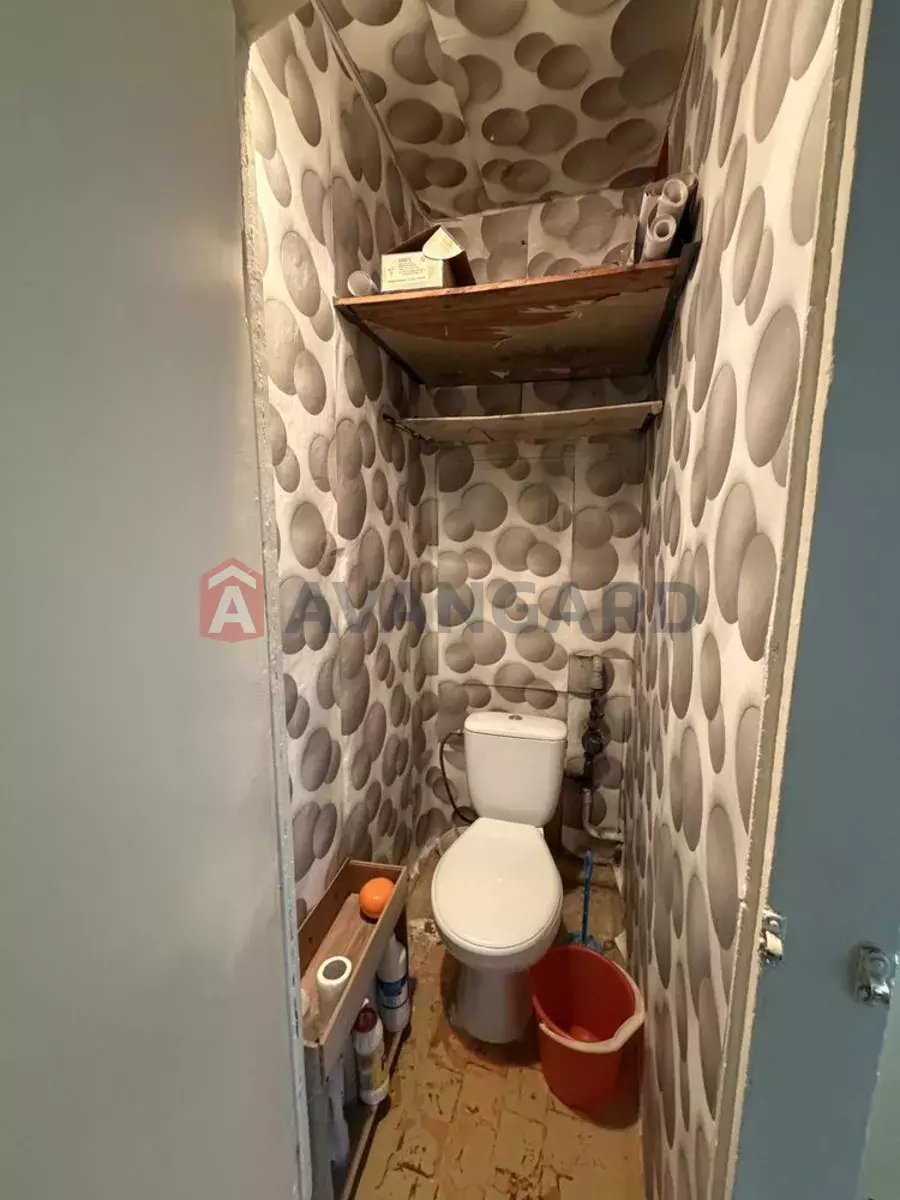 1 ��. ��������, 30/-/6 ��. �., 4/5 ������ ���� 3