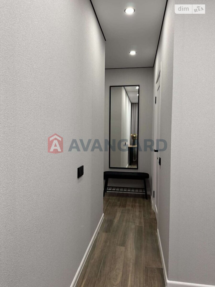 2 ����. ��������, 46/25/7 ��. �., 4/9 ���� ���� 9