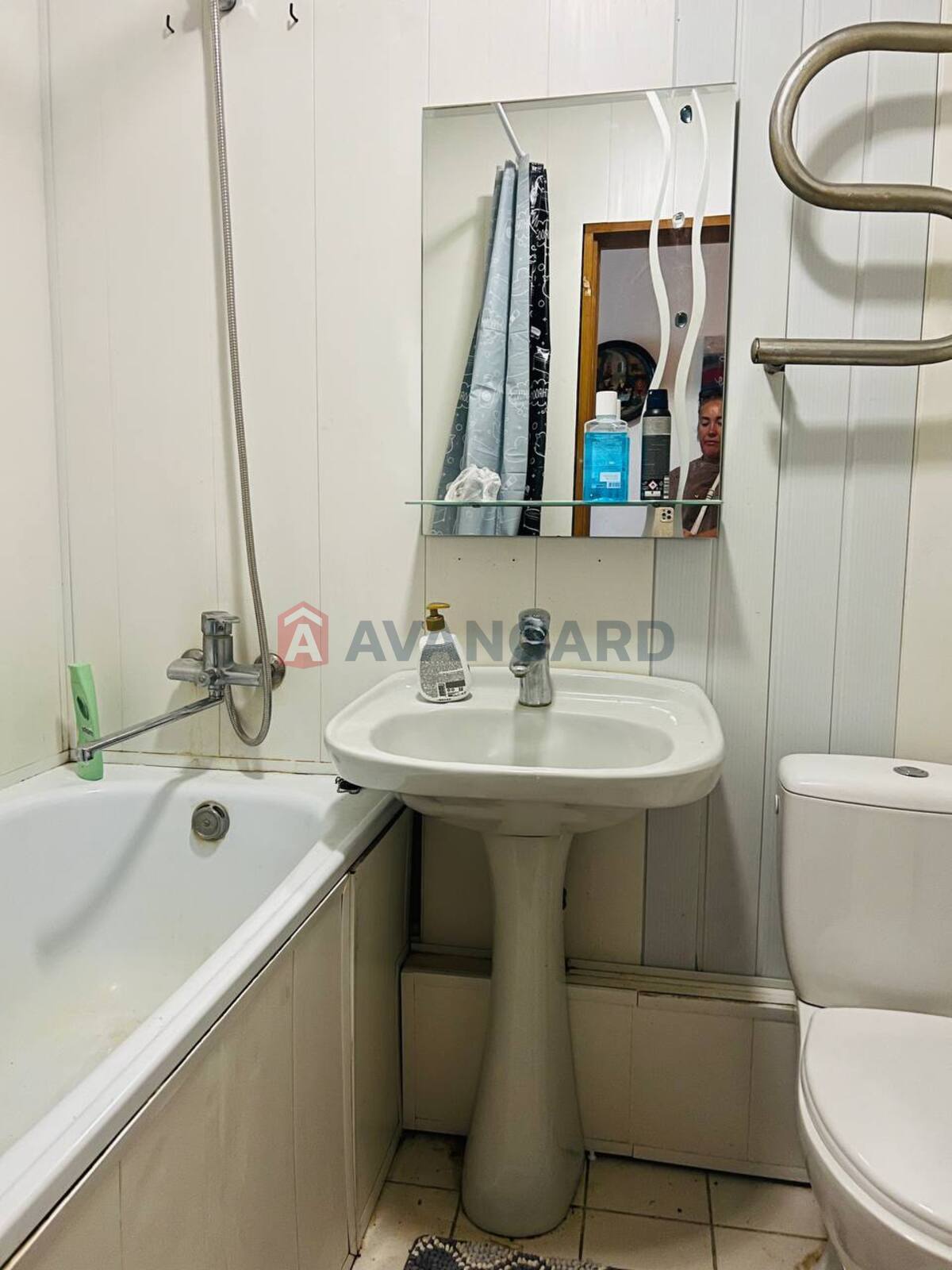 2 ��. ��������, 46/30/6 ��. �., 5/5 ������ ���� 13