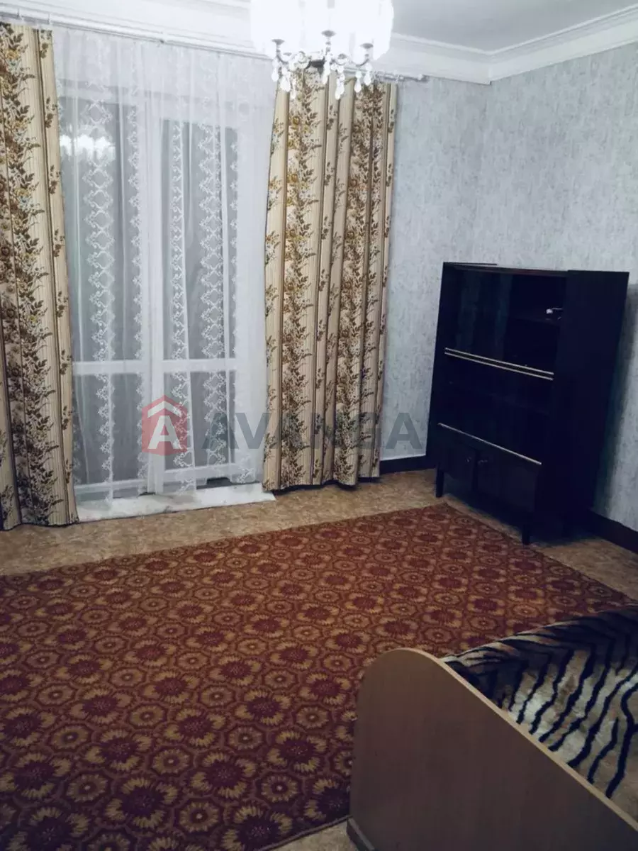 2 ��. ��������, 51/-/10 ��. �., 2/2 ������ ���� 3