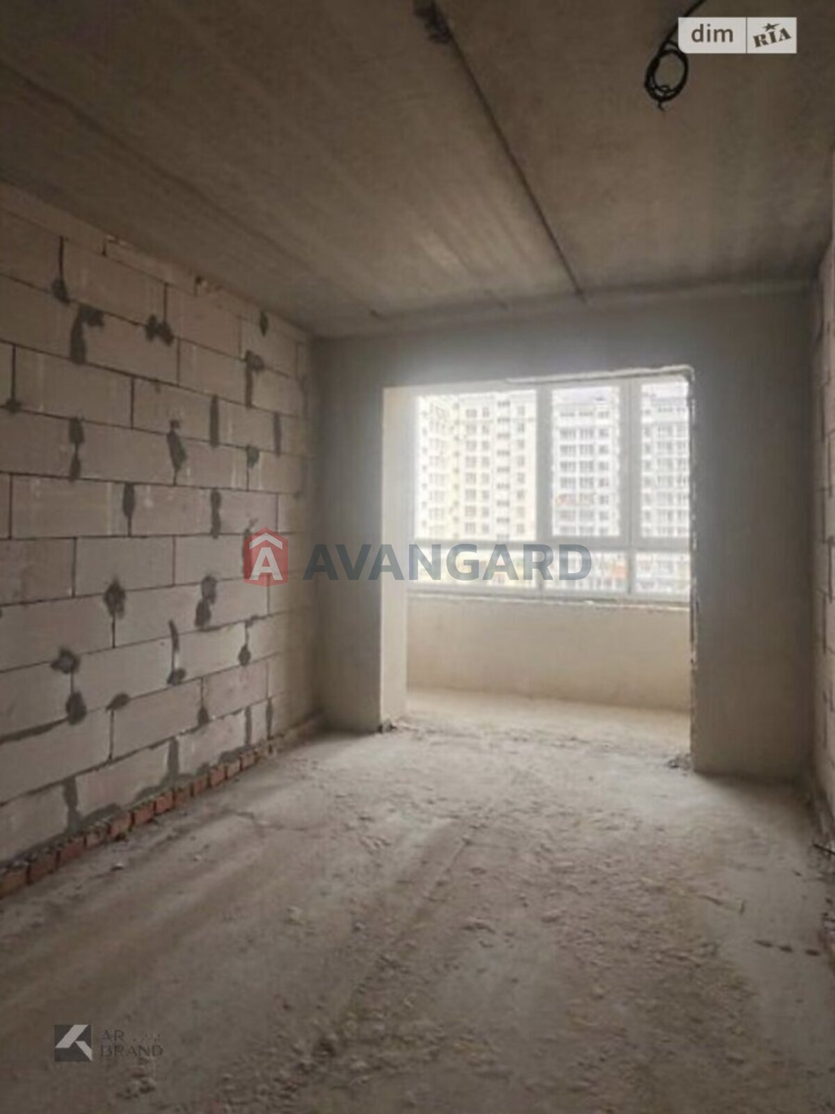 1 ��. ��������, 34/18/8 ��. �., 4/10 ������ ���� 1