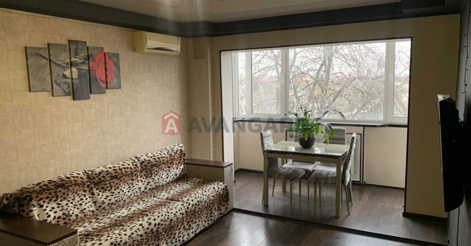 4 ��. ��������, 77/-/9 ��. �., 3/9 ������ ���� 2