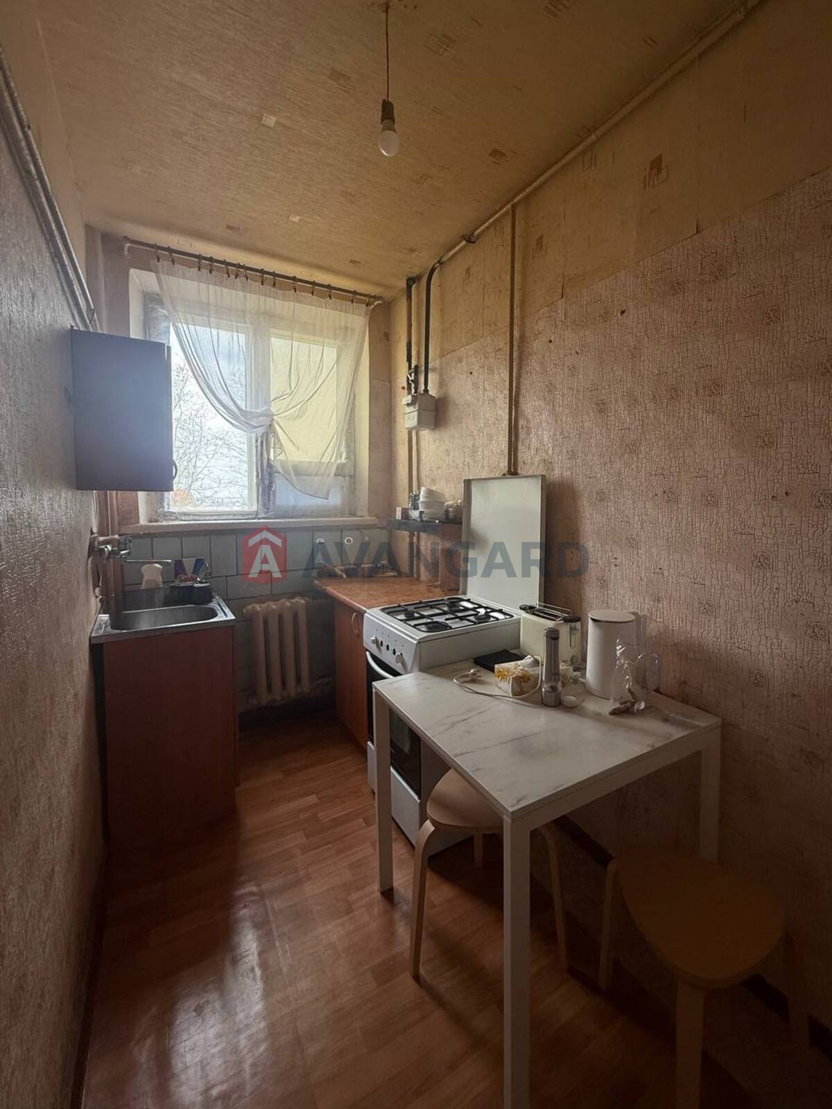 3 ��. ��������, 70/-/6 ��. �., 5/5 ������ ���� 5