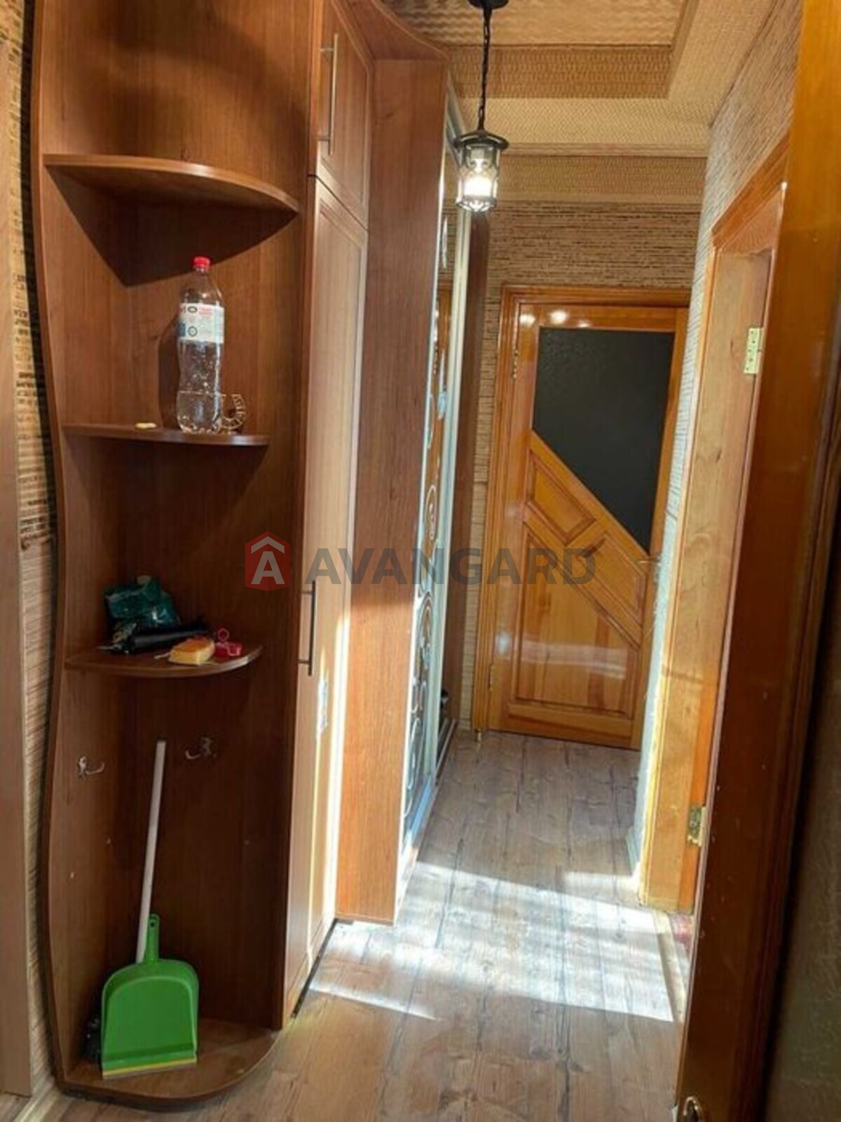 2 ����. ��������, 58/-/12 ��. �., 9/10 ���� ���� 14