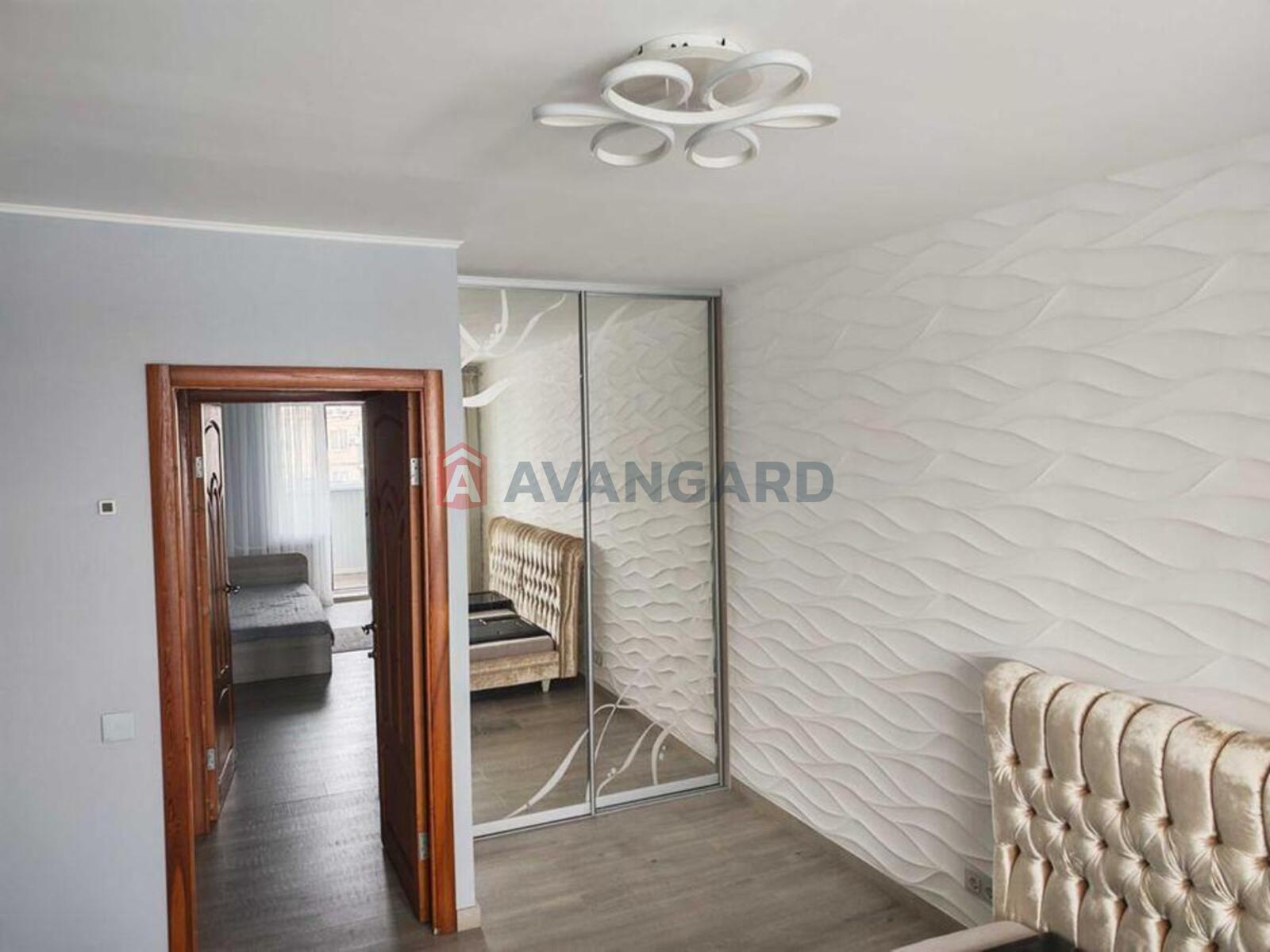 3 ��. ��������, 62/-/8 ��. �., 8/9 ������ ���� 7