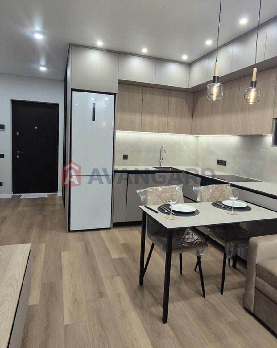 1 ��. ��������, 44/-/22 ��. �., 16/25 ������ ���� 3