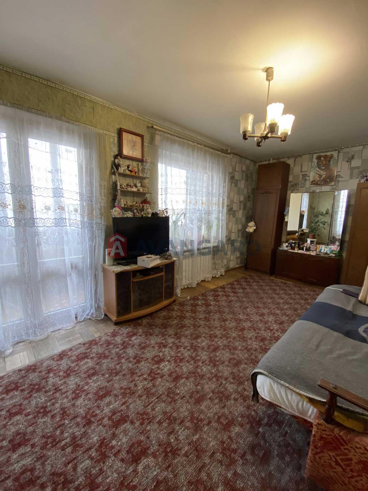 2 ��. ��������, 52/31/7, 6 ��. �., 8/9 ������ ���� 6