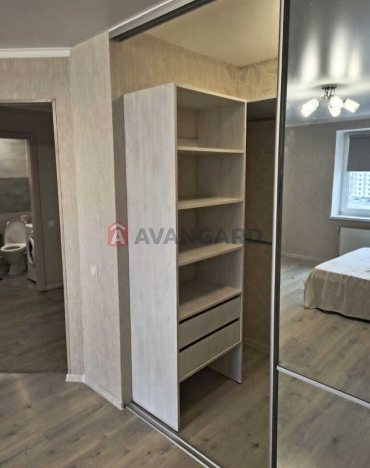 1 ��. ��������, 41/20/10 ��. �., 8/8 ������ ���� 8