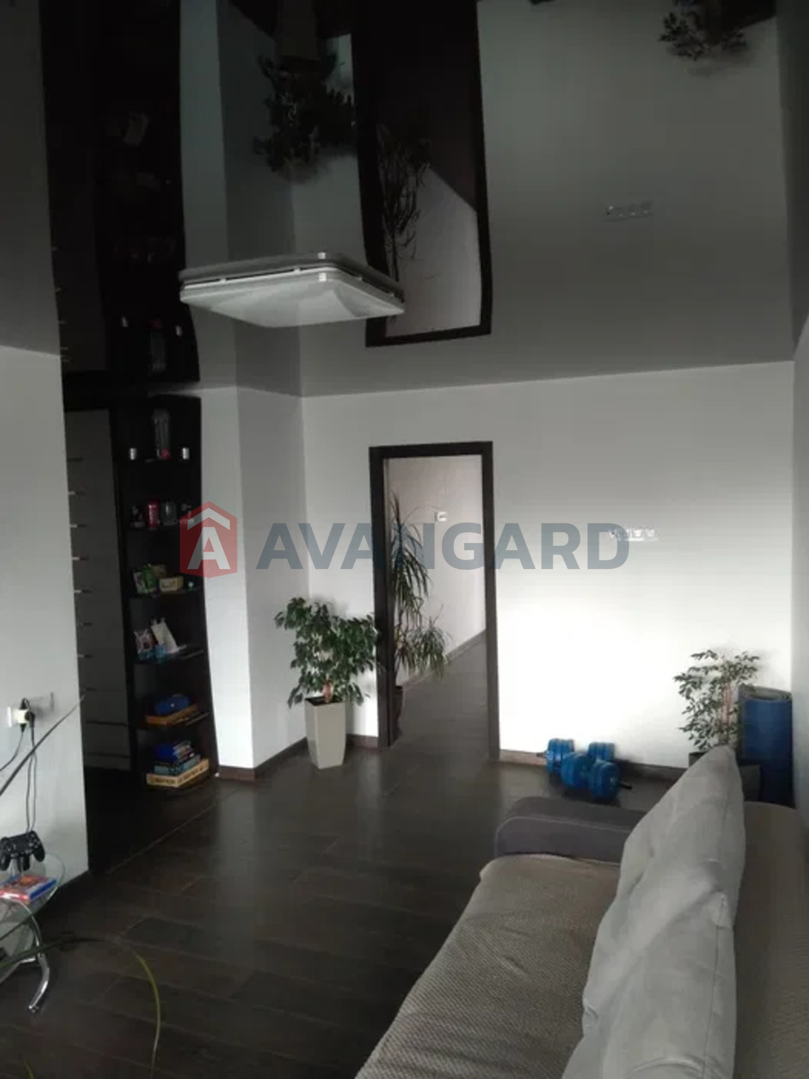 3 ����. ��������, 69/-/13 ��. �., 4/9 ���� ���� 15