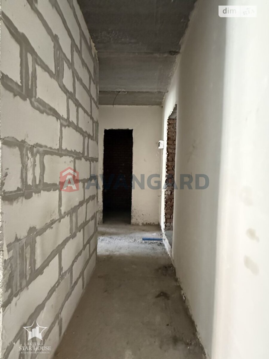 2 ��. ��������, 50/30/10 ��. �., 1/9 ������ ���� 6