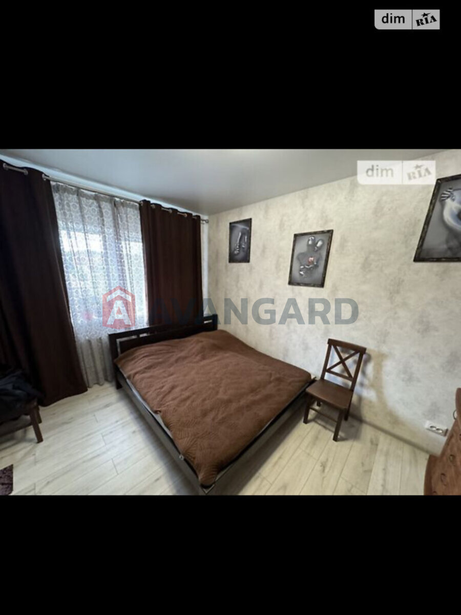 3 ��. ��������, 140/85/20 ��. �., 3/3 ������ ���� 23