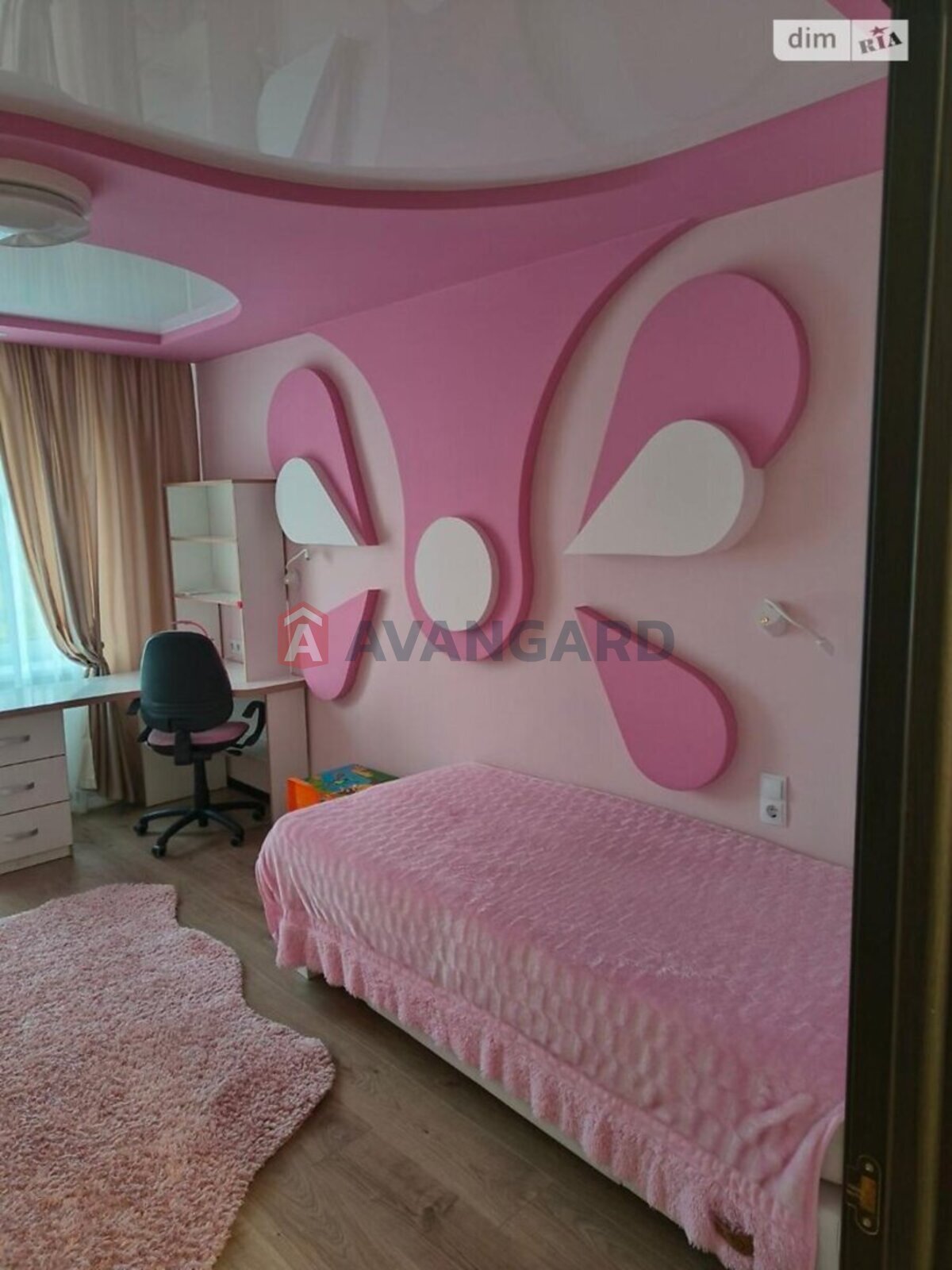 3 ��. ��������, 92/53/14 ��. �., 3/10 ������ ���� 11