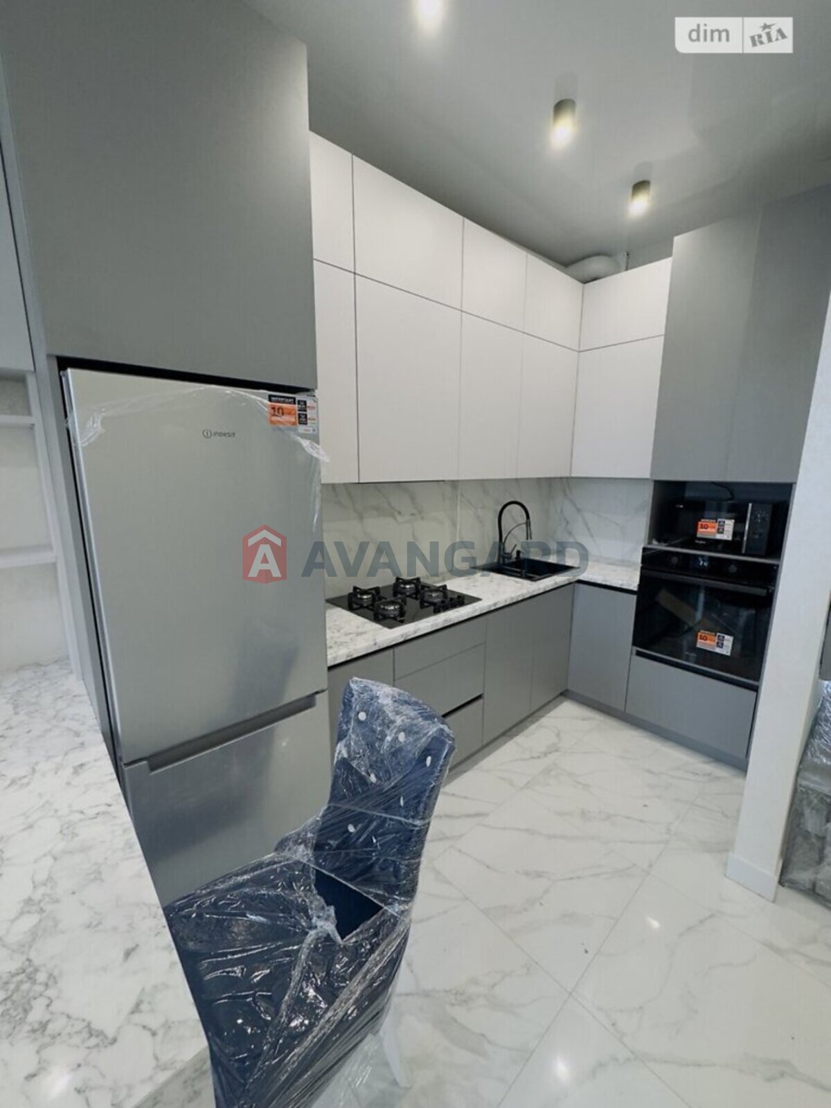 1 . , 43/12/18 . ., 2/10   6